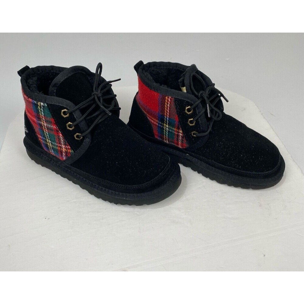 UGG boots Big boys size 7 with laces and logo in black and red with checkered. - Picture 5 of 13